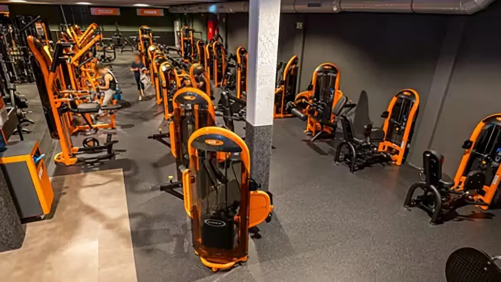 Basic Fit gooit het op volume 