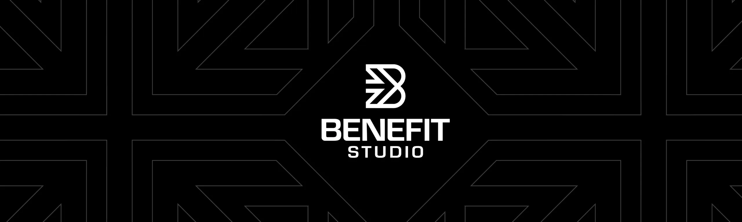 BeneFIT Studio logo op zwart. Door Fitbrand
